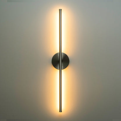 Applique murale LED linéaire moderne à 1 lumière, noire/dorée/nickel, à intensité variable, pour salle de bain.