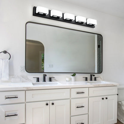 Applique murale LED moderne pour salle de bain, 3/4/5 lumières, noir mat, à intensité variable.