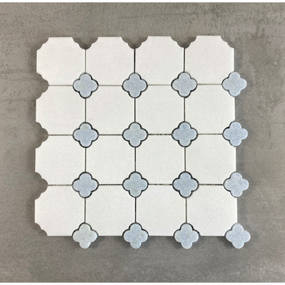 Carreaux de mosaïque en marbre Thassos blanc avec motif de fleurs bleues célestes - Coffret (10 feuilles)