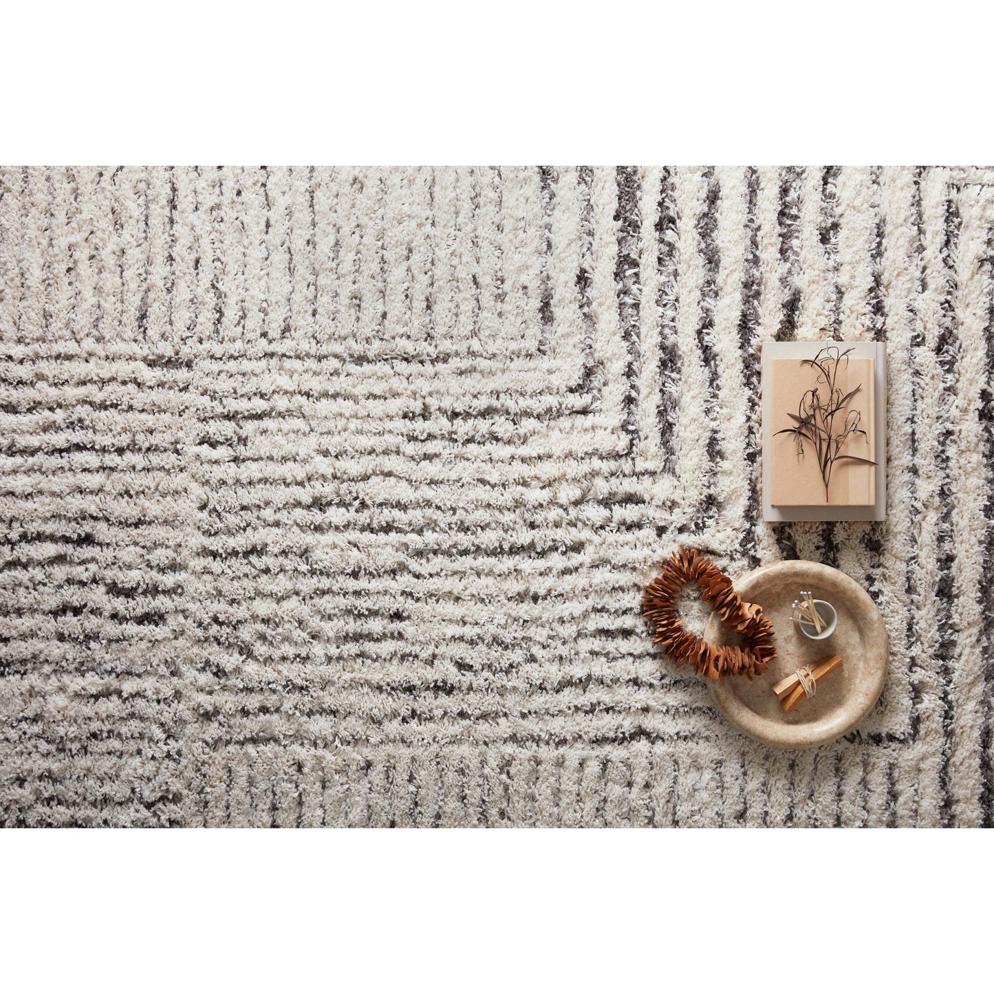 Tapis Alexander Home Modern Kenya à poils longs