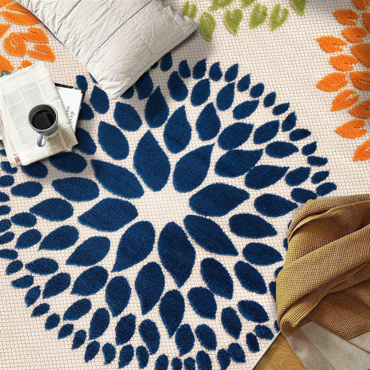 Tapis d'intérieur/extérieur Brescia à motifs floraux modernes