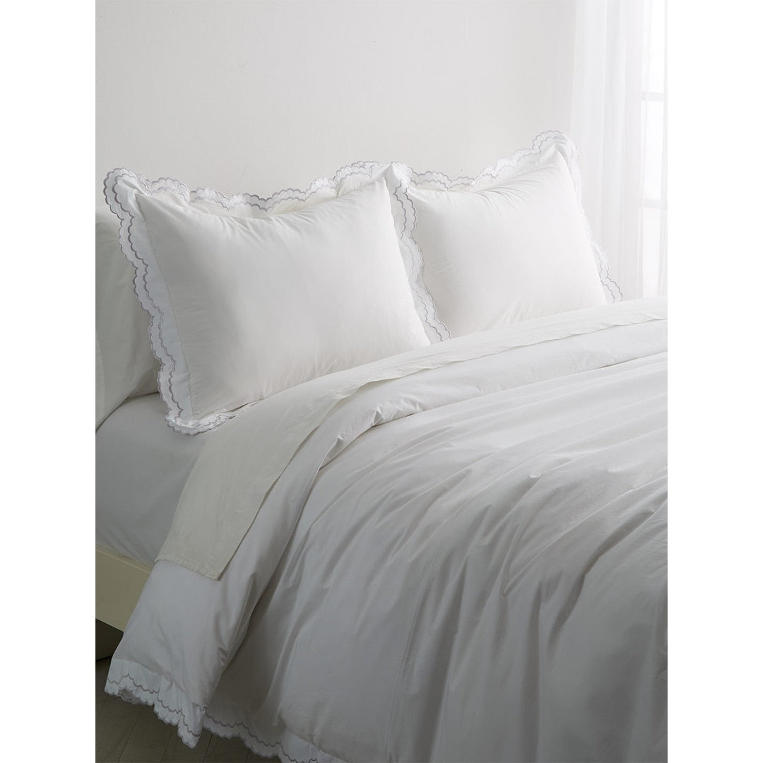 Parure de lit double festonnée en percale de coton frais brodée avec taie d'oreiller