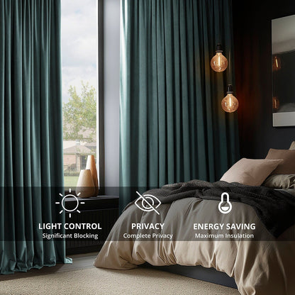 Rideau occultant en velours signature Exclusive Fabrics (1 panneau)