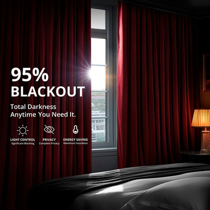 Rideau occultant en velours signature Exclusive Fabrics (1 panneau)