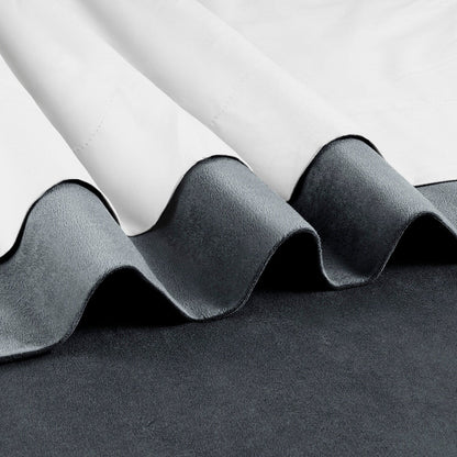 Rideau occultant en velours signature Exclusive Fabrics (1 panneau)