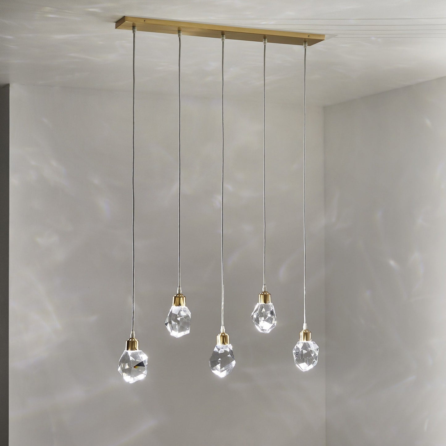 Suspension/Lustre LED Galway Crystal Rock par iNSPIRE Q Bold