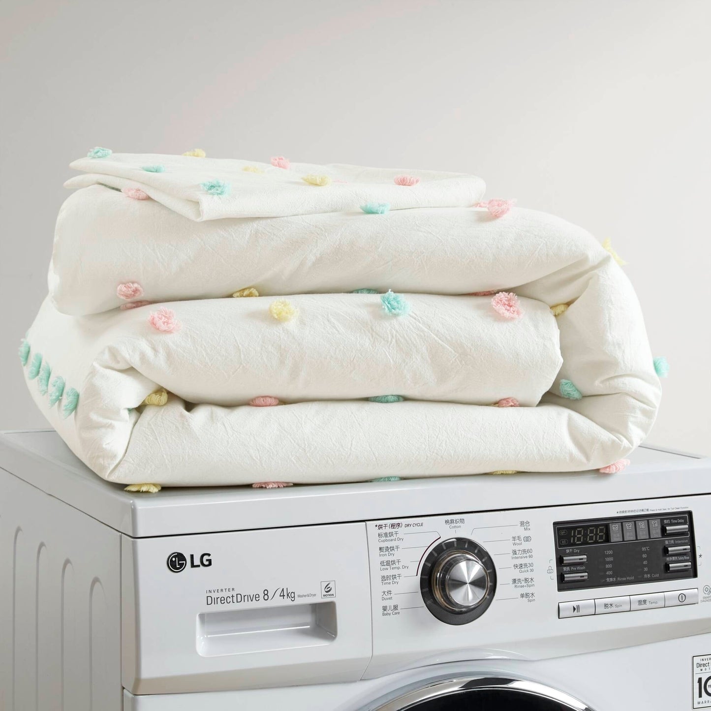 Ensemble de courtepointe en coton jacquard à pompons Ensley pour enfants Intelligent Design avec coussins décoratifs