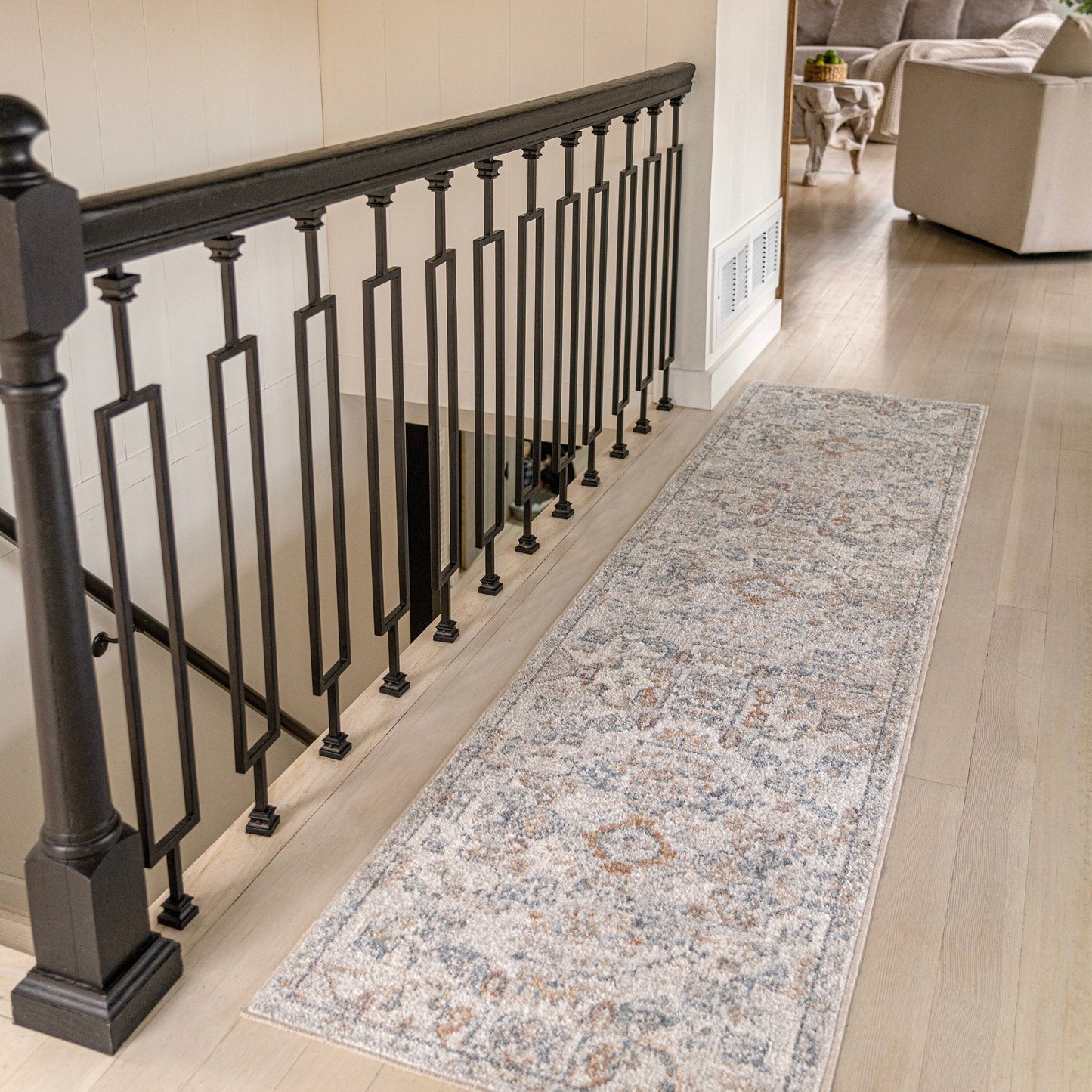 Tapis JONATHAN Y Brandy Bohemian Medallion à poils courts, lavable en machine, couleur crème/terre.