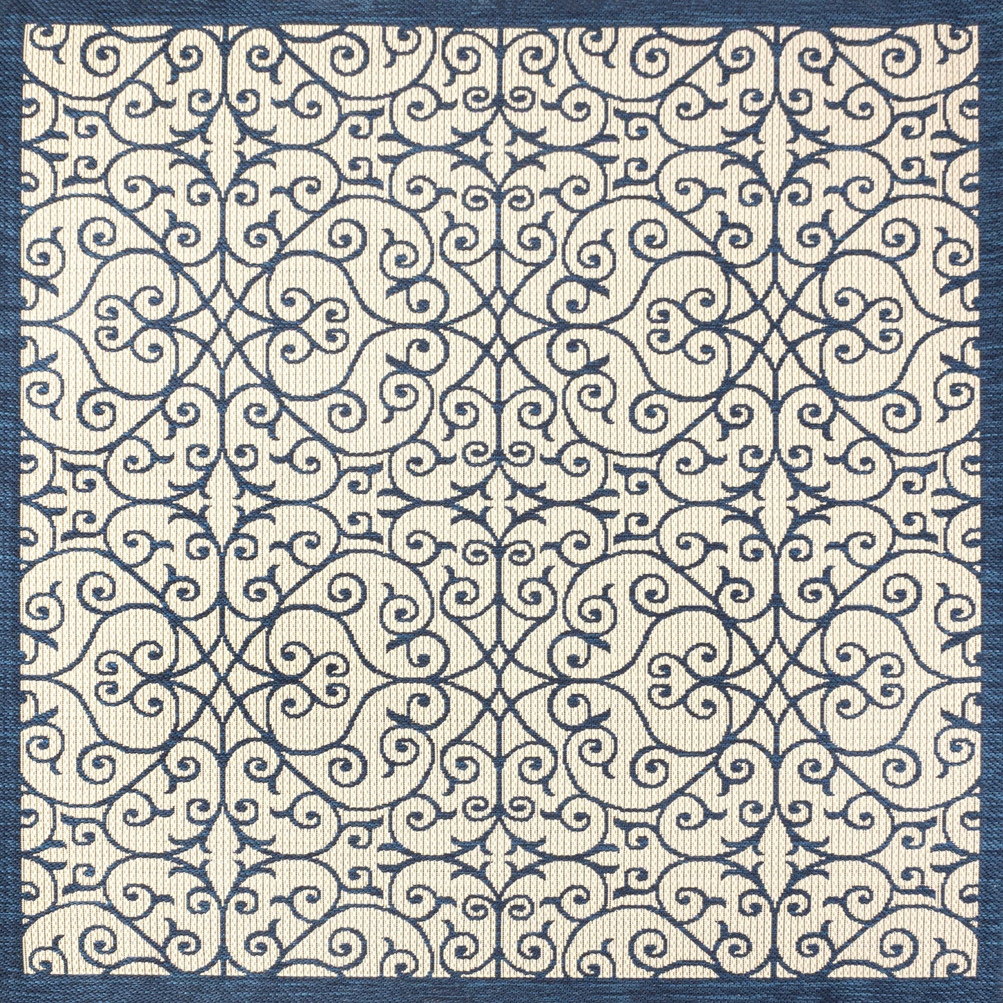 Tapis d'intérieur/extérieur à tissage texturé JONATHAN Y Ourika