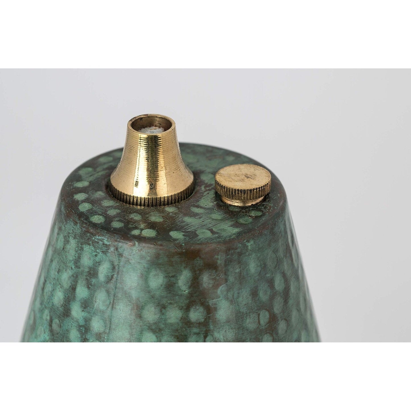 Grande torche tiki hawaïenne en forme de cône