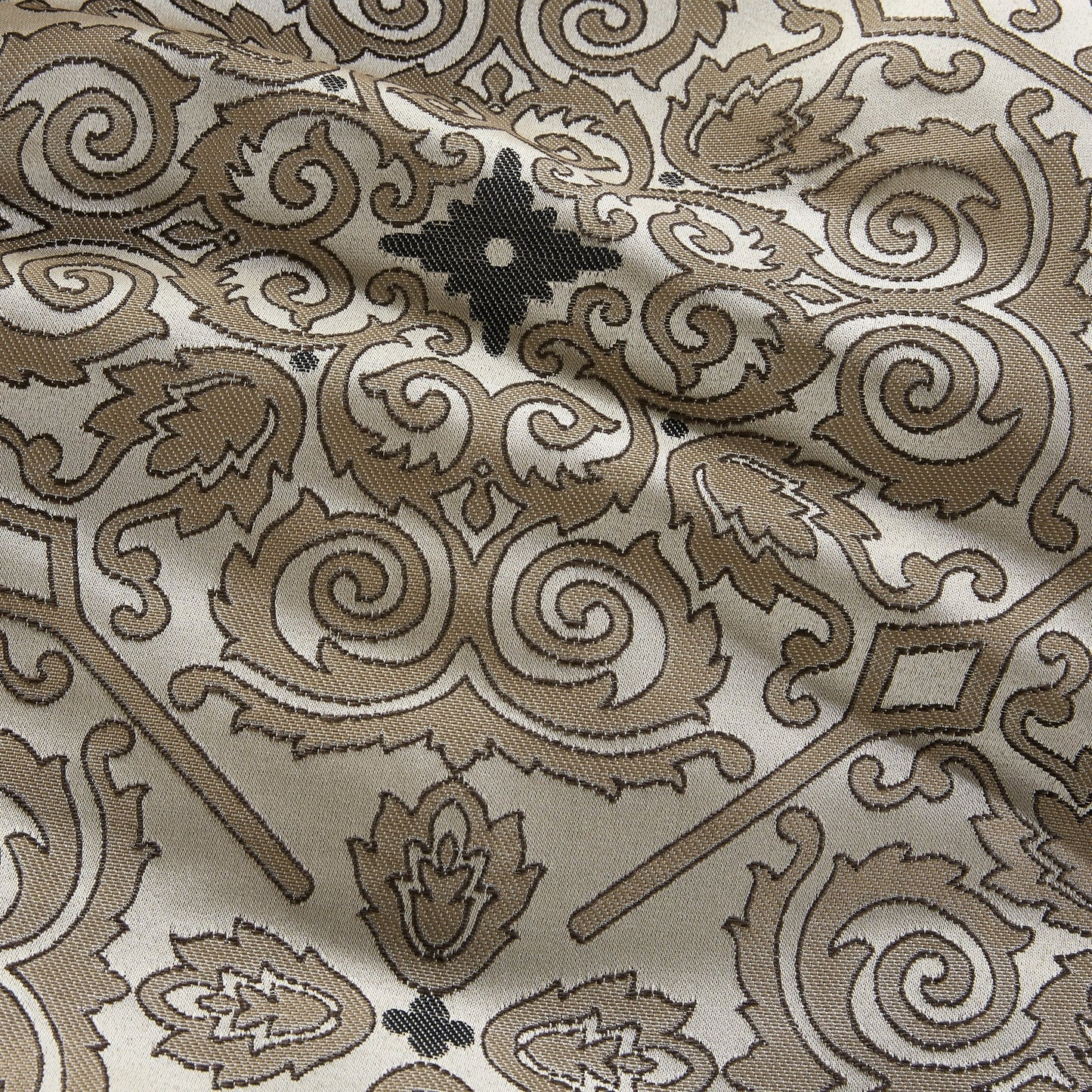 Ensemble de couette jacquard 7 pièces Madison Park Blaine avec coussins décoratifs