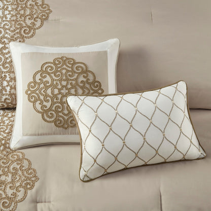 Ensemble de couette en microfibre brodée 8 pièces Madison Park Vera