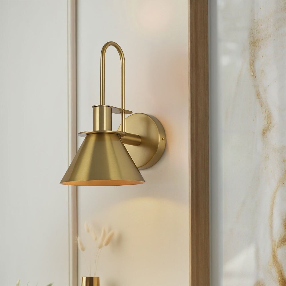 Applique murale conique moderne du milieu du siècle à une lumière - 18 cm (7 po)