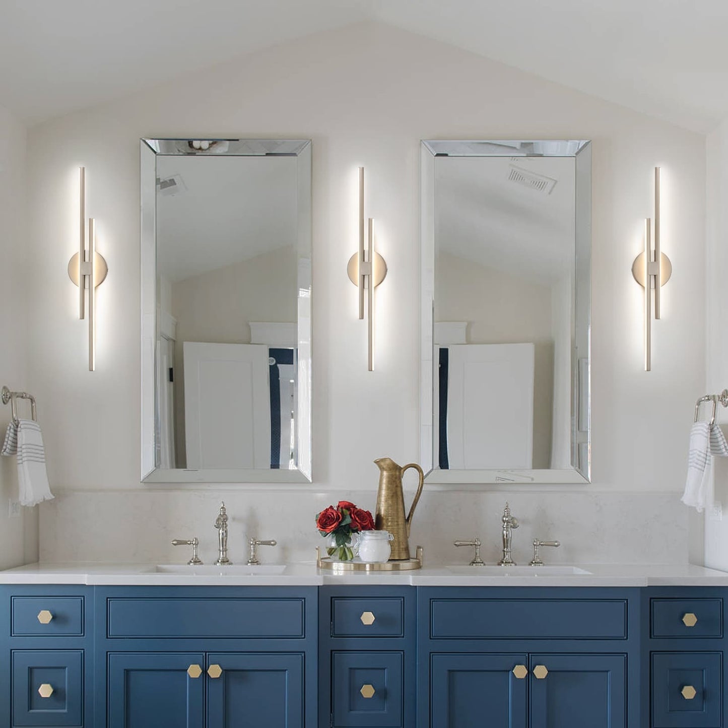 Applique murale minimaliste en métal linéaire à LED dimmable à 2 lumières