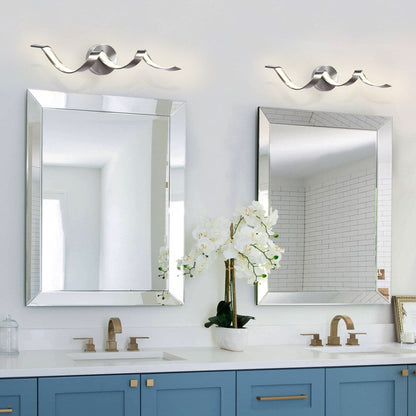 Applique murale LED moderne en spirale pour salle de bain, à intensité variable.