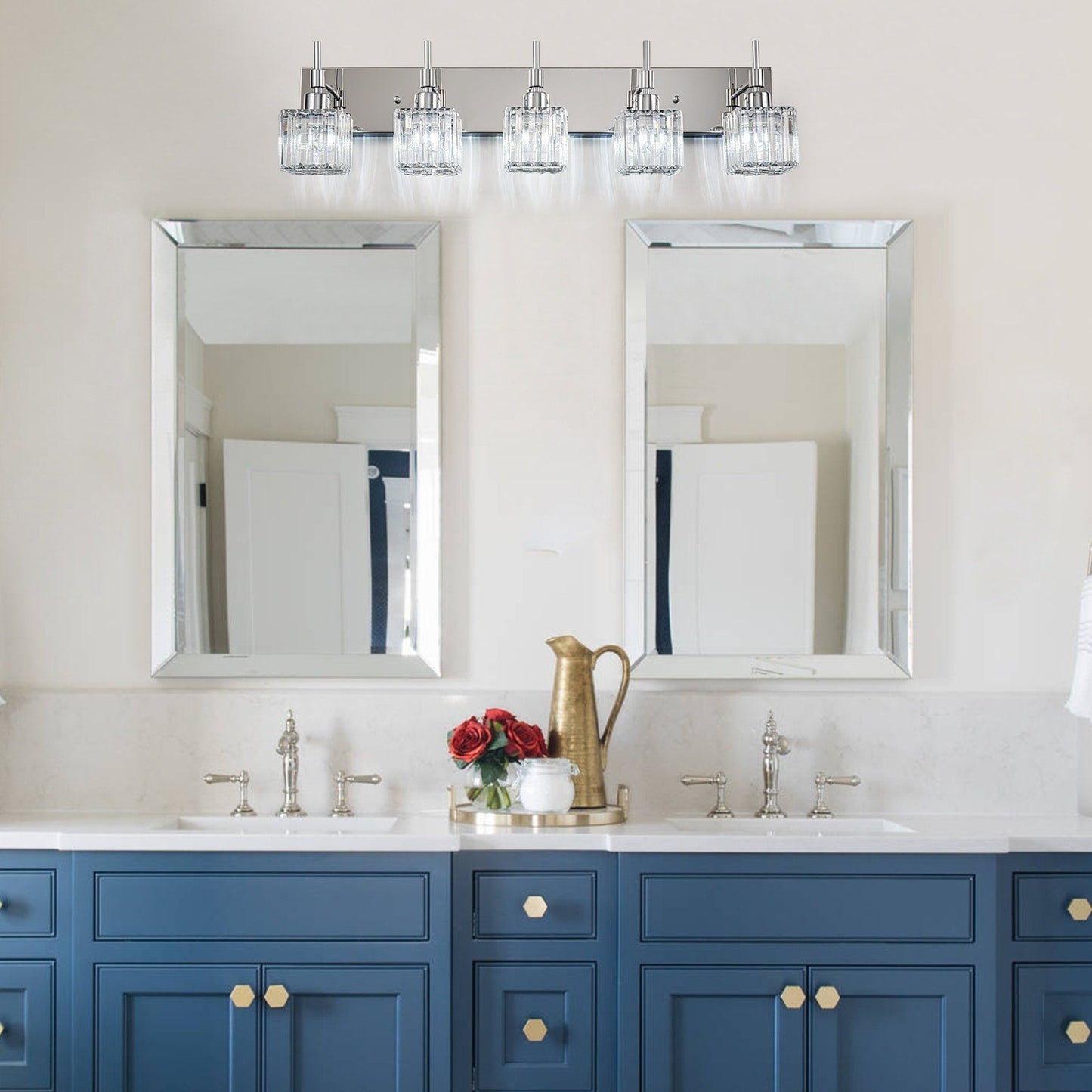 Luminaires de salle de bain en cristal à intensité variable Ora Modern sur miroir Glam Vanity Lights