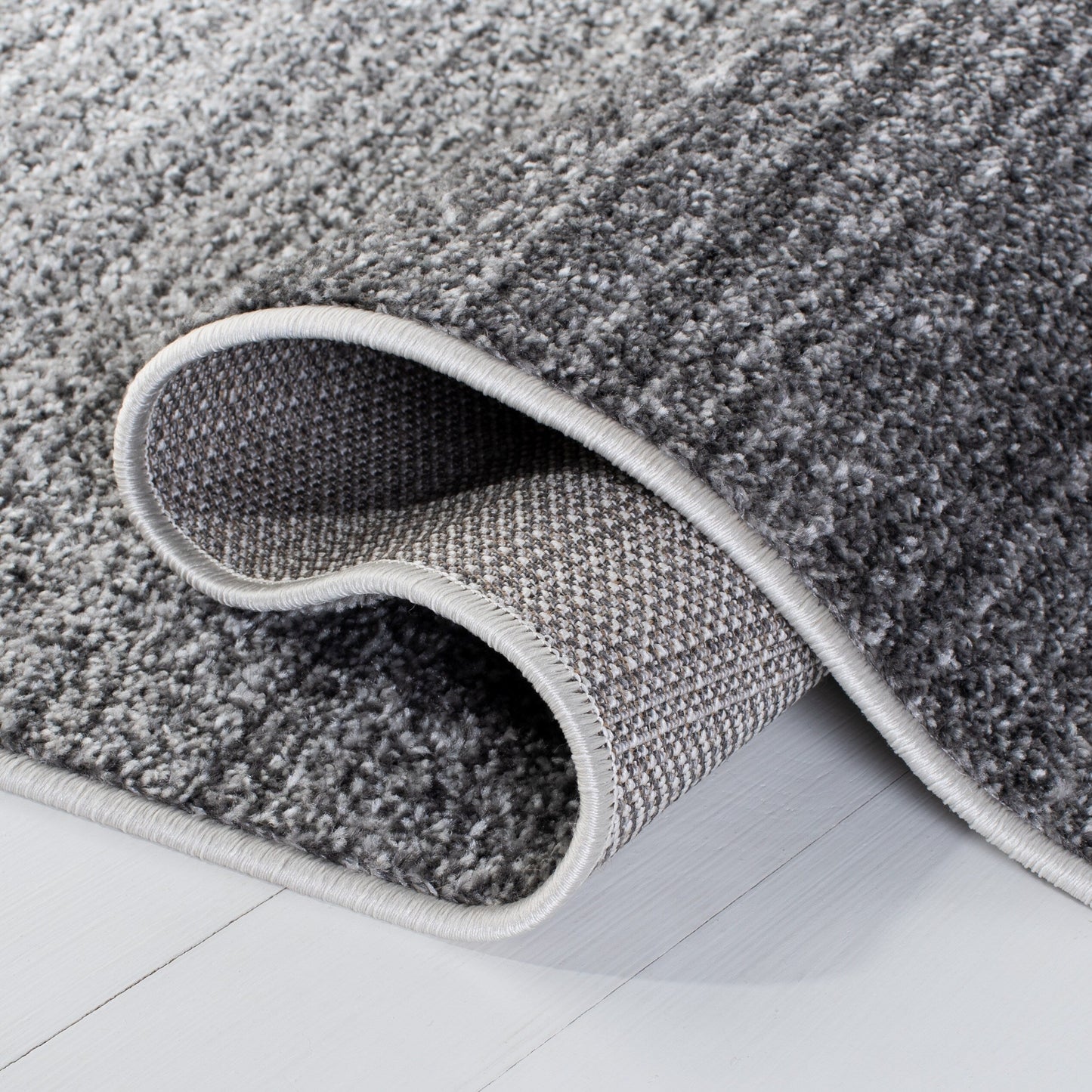 SAFAVIEH Tapis Adirondack Muzeyyen Ombre vieilli