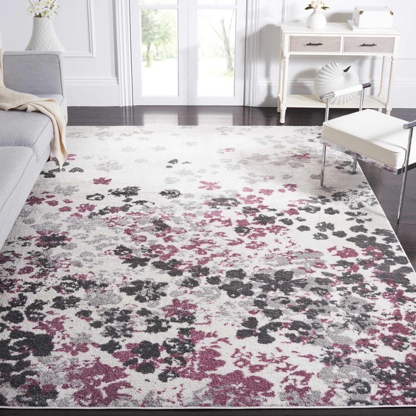 Tapis Adirondack Venelina vintage à motif floral SAFAVIEH