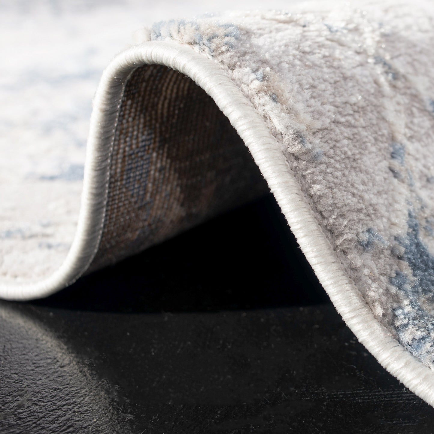 SAFAVIEH Amelia Selvete Tapis moderne en treillis vieilli