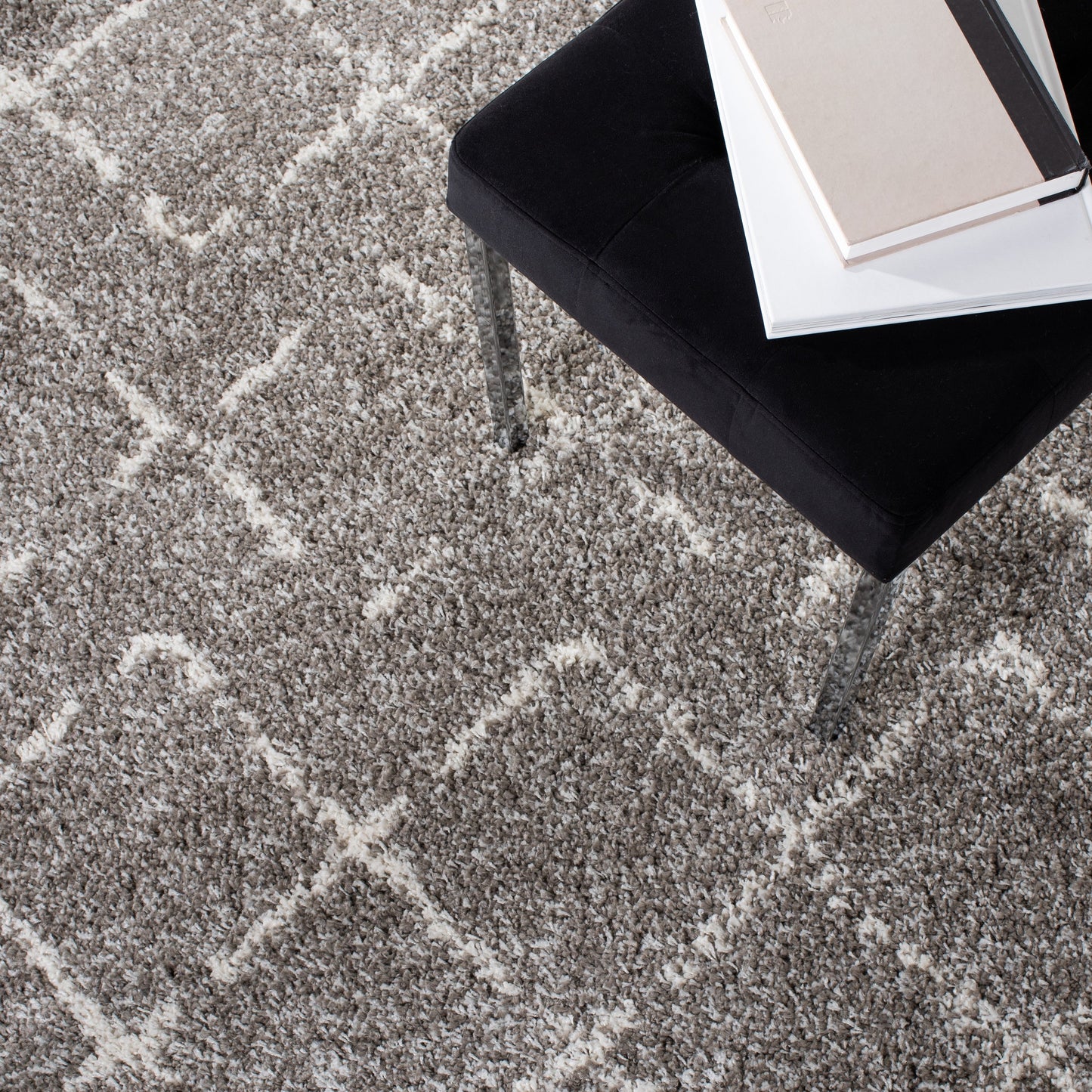 Tapis SAFAVIEH Arizona Shag Ghinwa de 3 cm d'épaisseur