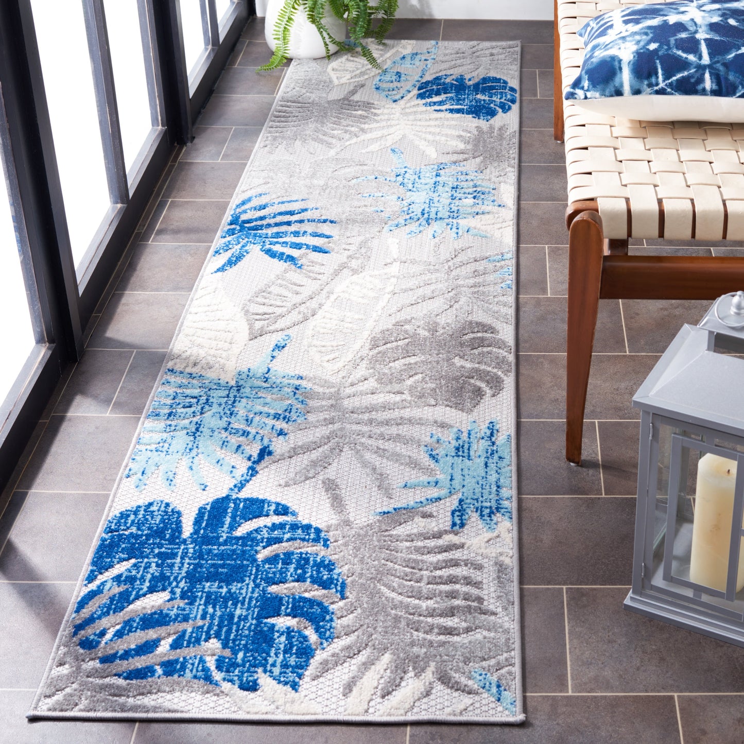 Tapis de patio imperméable à motif floral SAFAVIEH Cabana Arik pour intérieur/extérieur