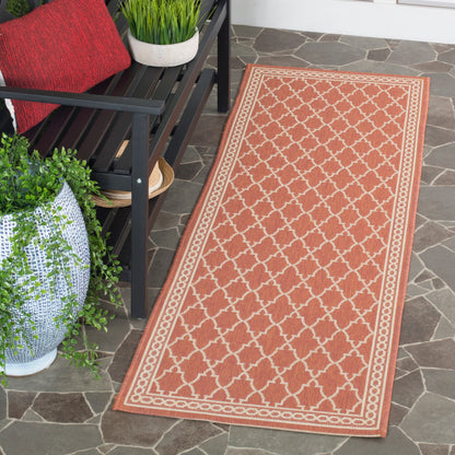 Tapis de jardin imperméable SAFAVIEH Courtyard Janell Trellis pour terrasse ou jardin