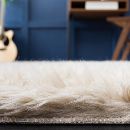 Tapis SAFAVIEH en fausse peau de mouton soyeuse, épaisseur 6 cm