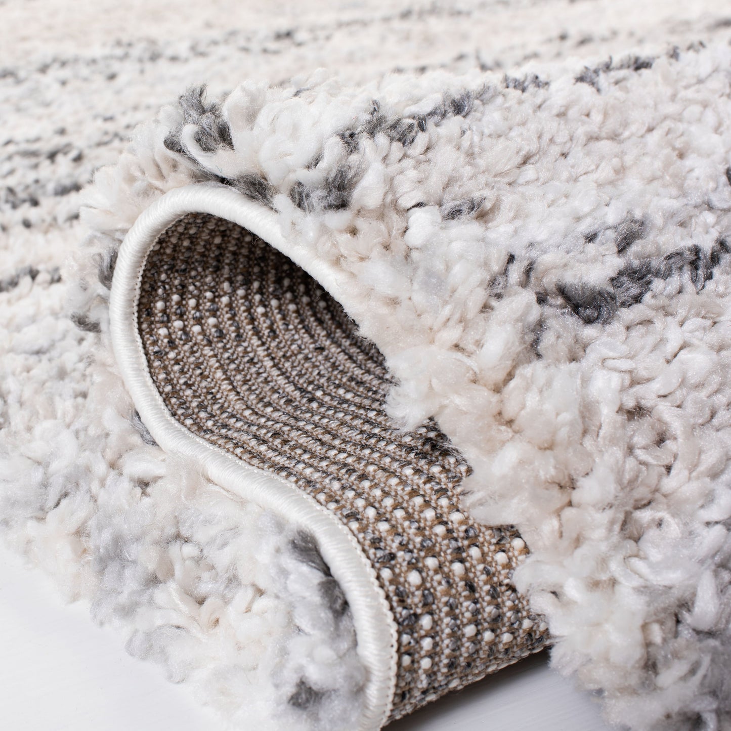 Tapis SAFAVIEH Fontana Shag Mevlide à rayures modernes de 5 cm d'épaisseur