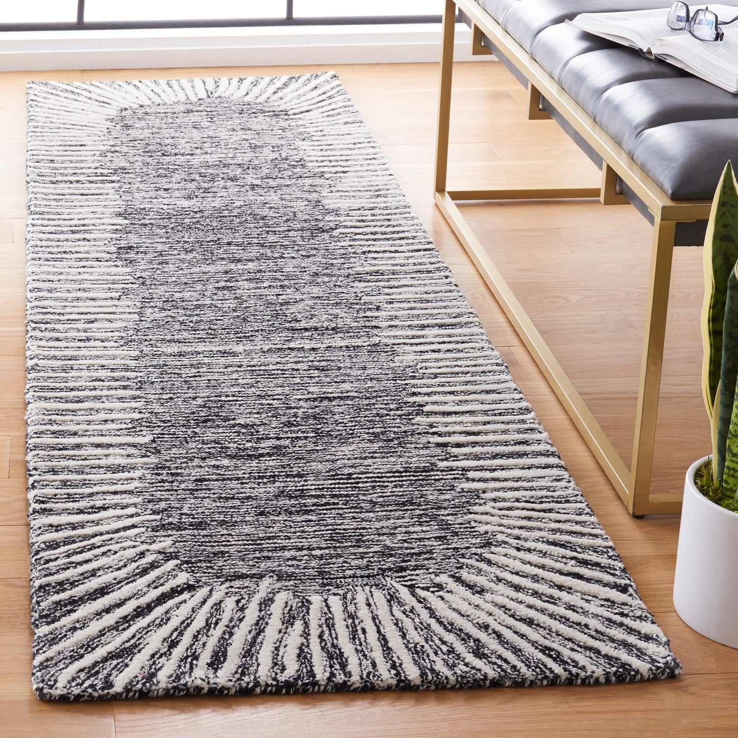 Tapis moderne en laine abstrait Sofoula fait main SAFAVIEH