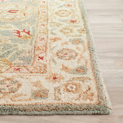 Tapis de sol traditionnel oriental en laine Maysoun fait main SAFAVIEH, style antique