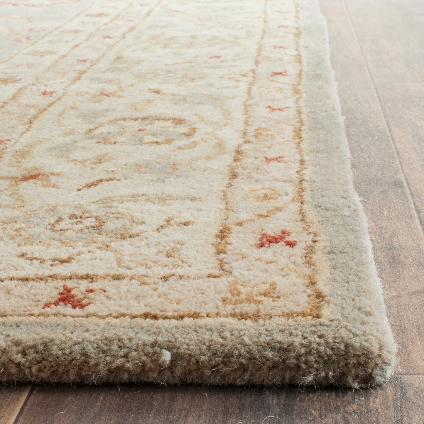 Tapis de sol traditionnel oriental en laine Maysoun fait main SAFAVIEH, style antique