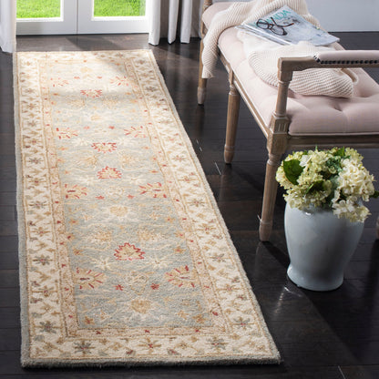 Tapis de sol traditionnel oriental en laine Maysoun fait main SAFAVIEH, style antique