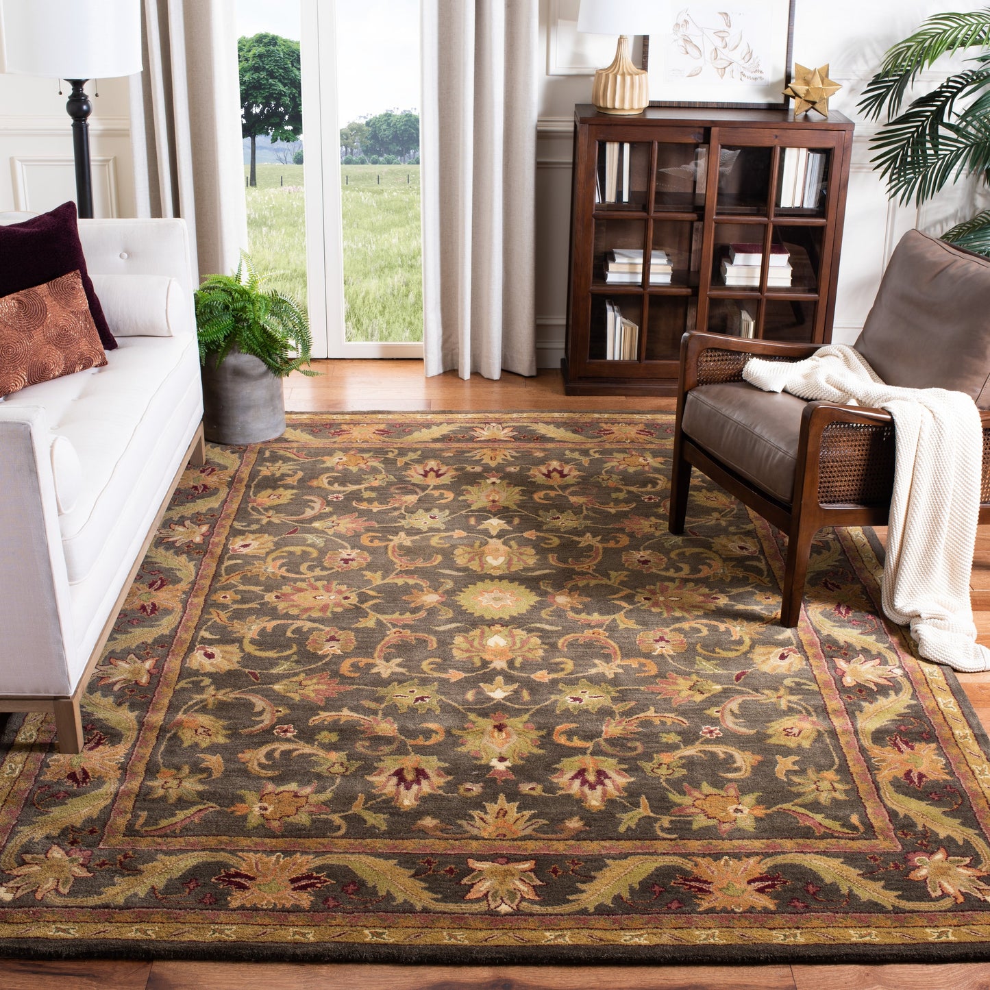 Tapis oriental traditionnel en laine Talvikki fait main SAFAVIEH