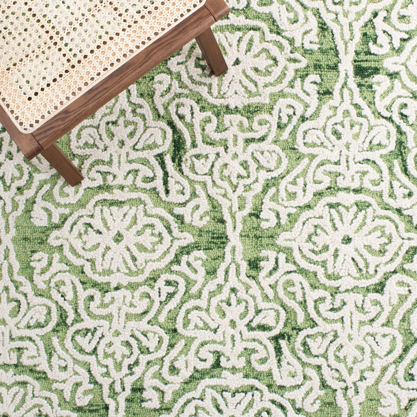 Tapis en laine moderne à motif floral SAFAVIEH fait main Blossom Cateluta