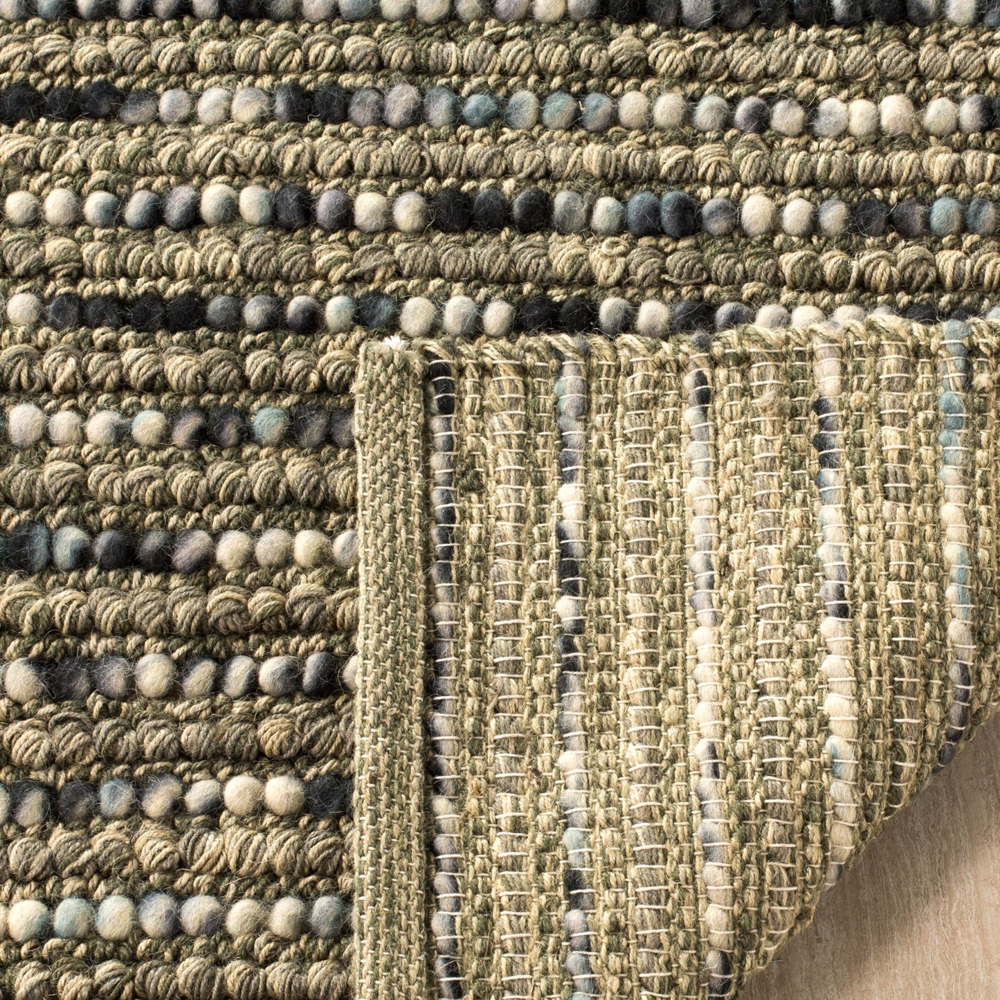 SAFAVIEH Tapis bohème fait à la main en jute et en laine Jelisava