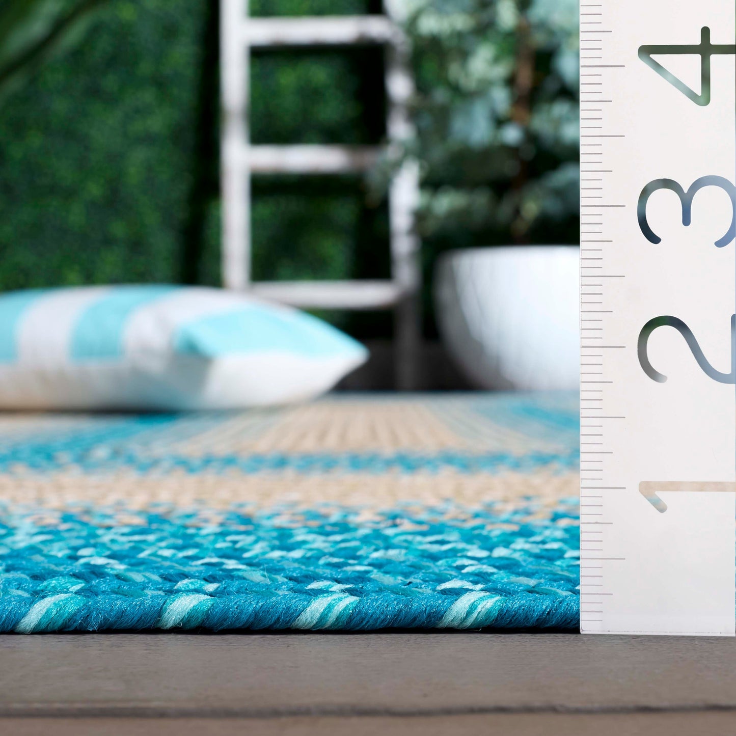 Tapis de campagne tressé à la main SAFAVIEH Kita