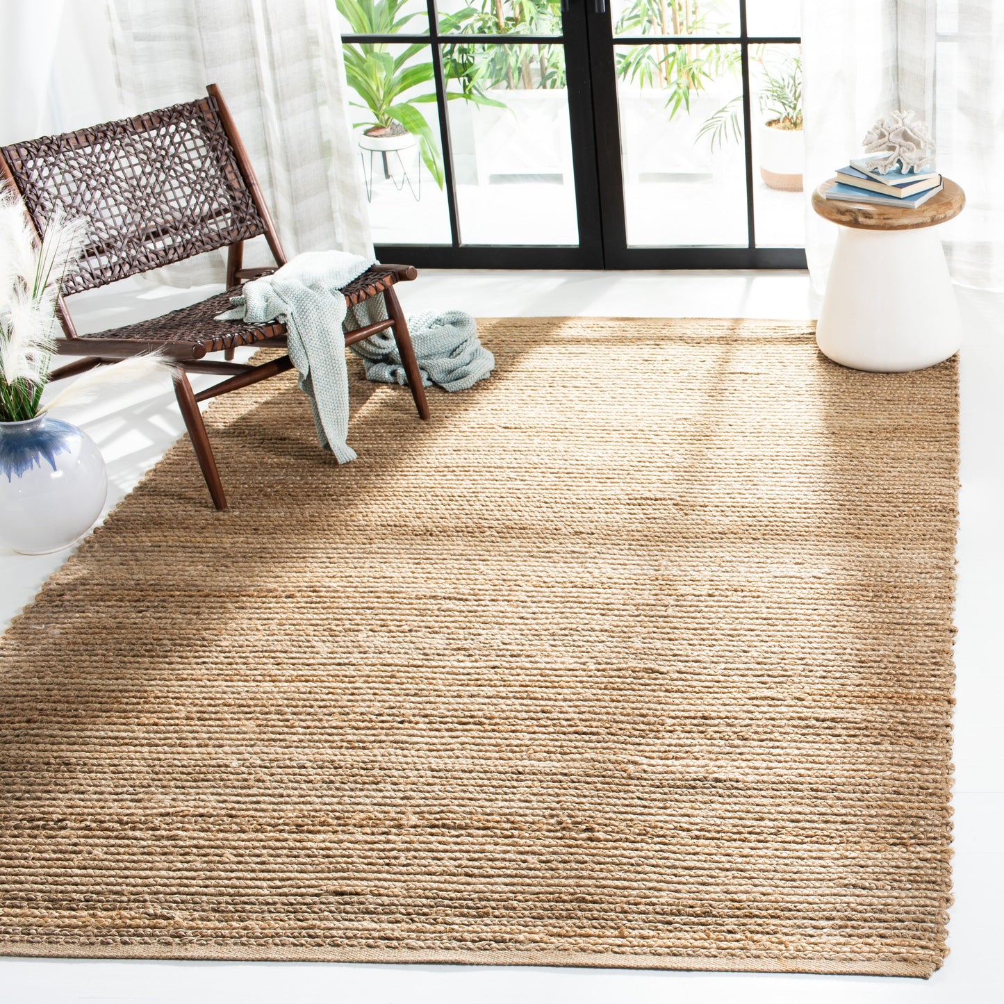 Tapis en jute côtier SAFAVIEH fait main, style Cape Cod Neelu