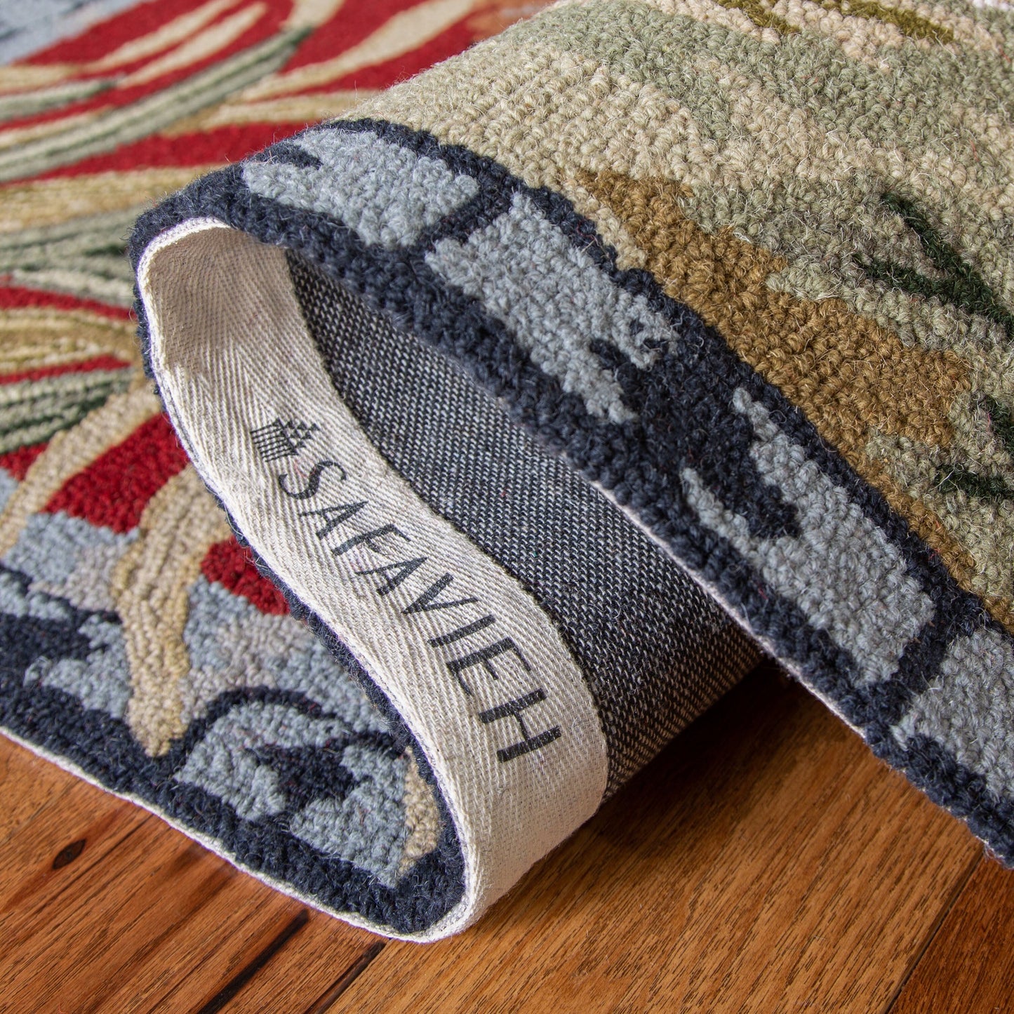 Tapis en laine SAFAVIEH fait main Chelsea Yauheniya motif coq de campagne française