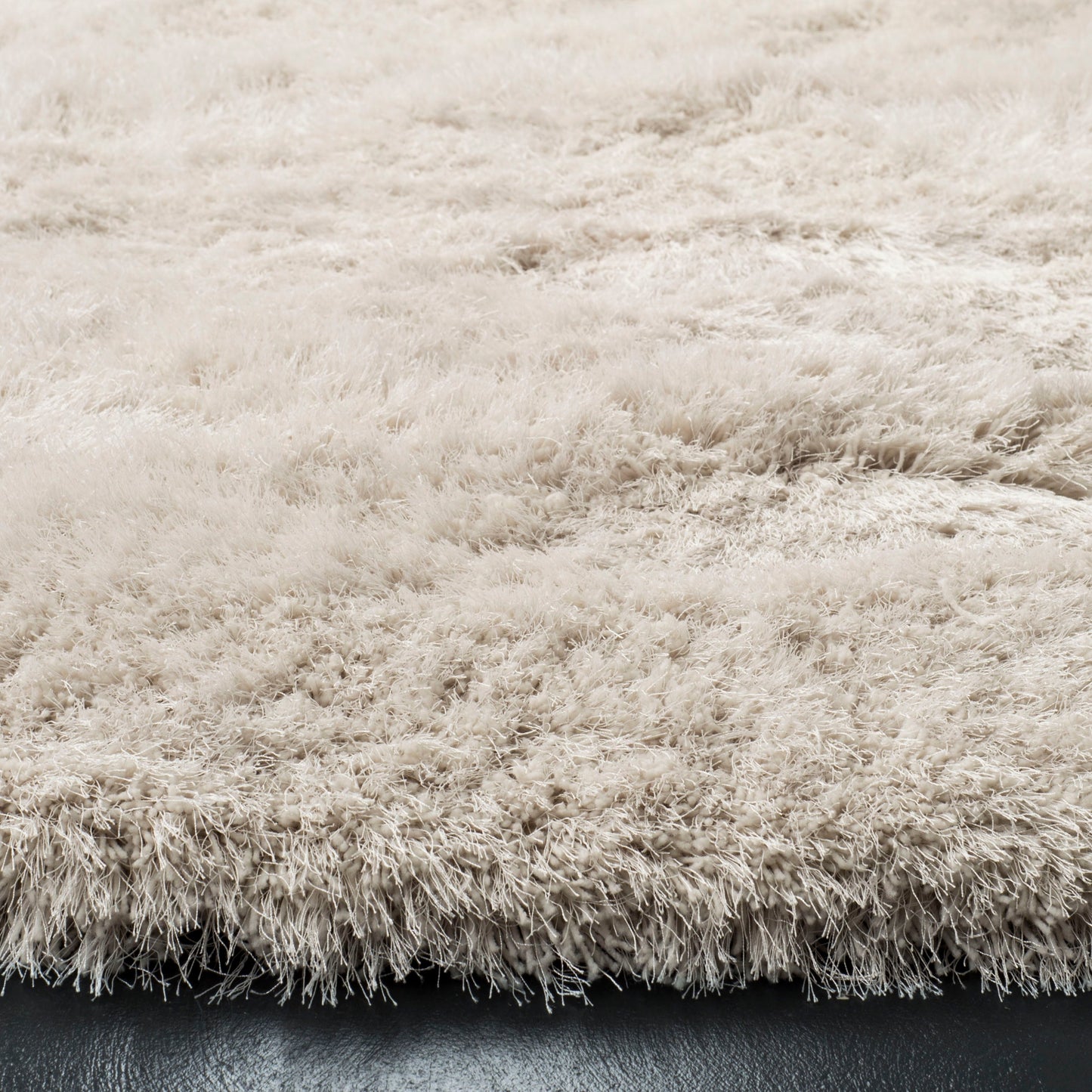 Tapis SAFAVIEH Fiona Shag Djenka fait main, épaisseur 7,6 cm