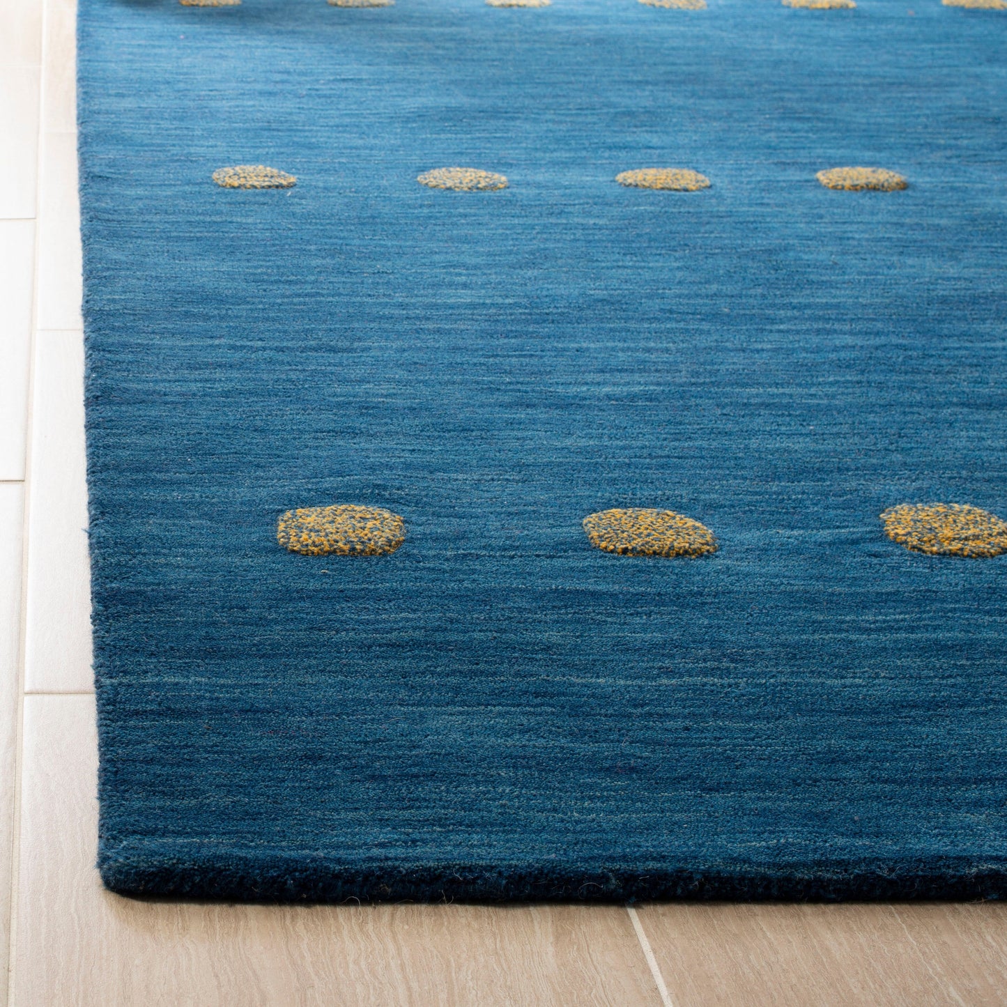 Tapis moderne en laine SAFAVIEH, fait main, motif coquelicot de l'Himalaya