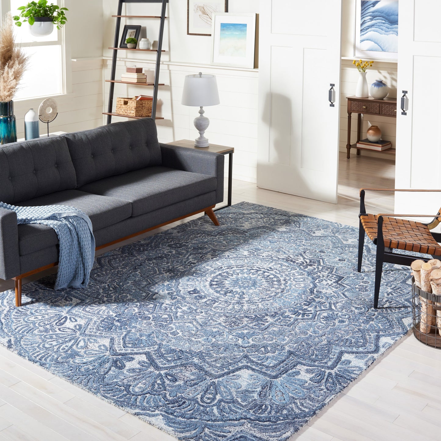 SAFAVIEH Tapis en laine à médaillon moderne Carlijn fait à la main