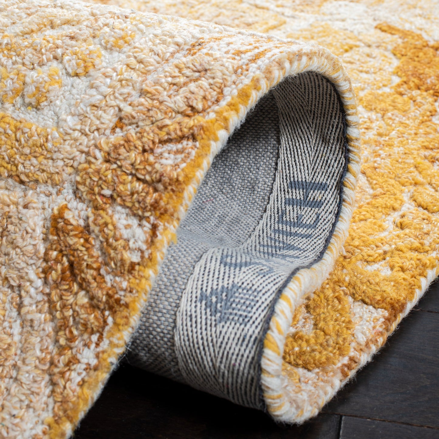 SAFAVIEH Tapis en laine à médaillon moderne Carlijn fait à la main