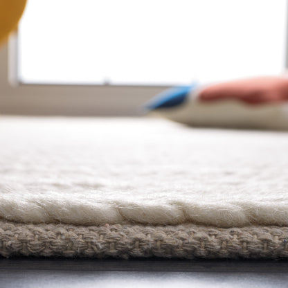 SAFAVIEH Tapis en laine Natura Sanjulata fait à la main