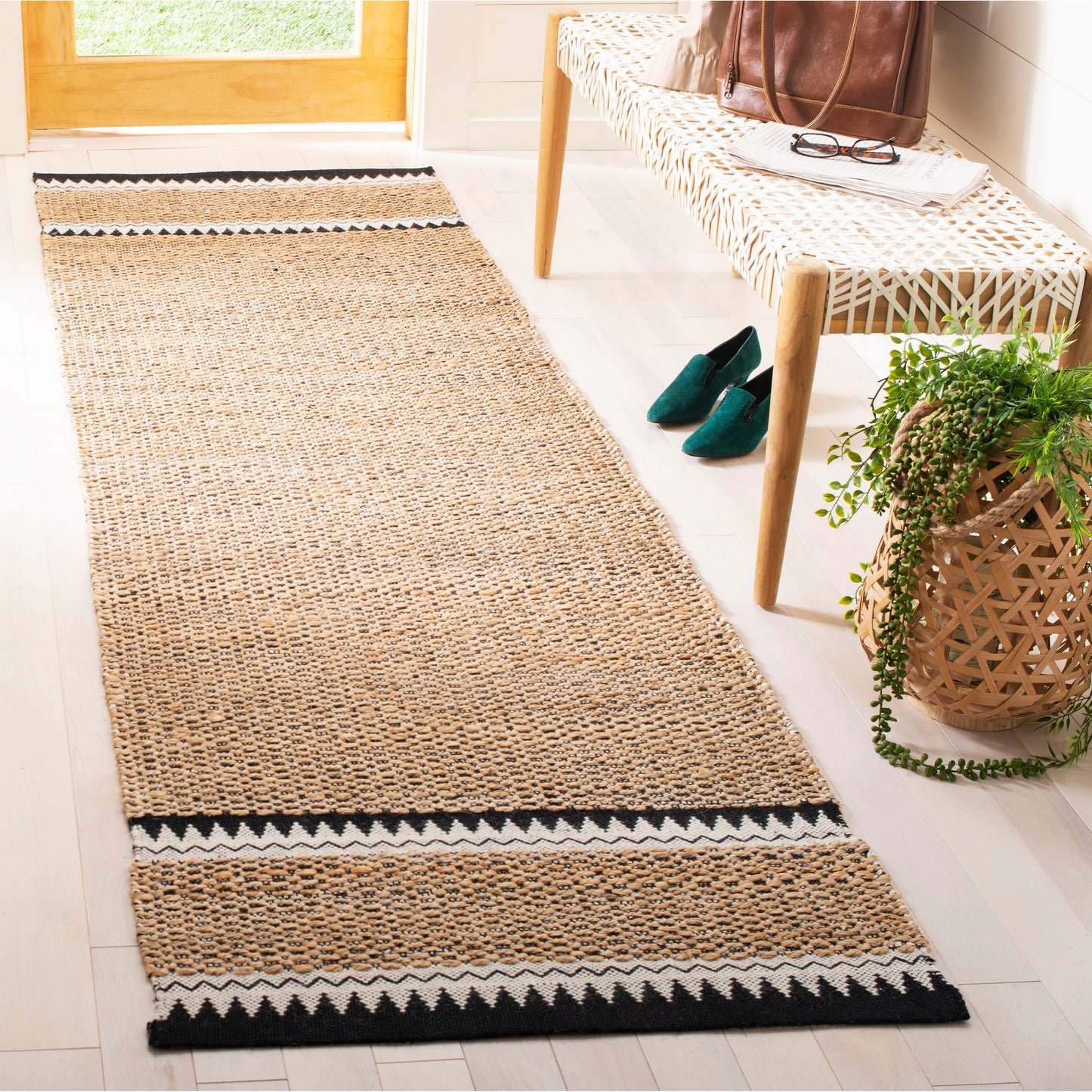 Tapis en jute bohème Jokelien en fibres naturelles fait main SAFAVIEH