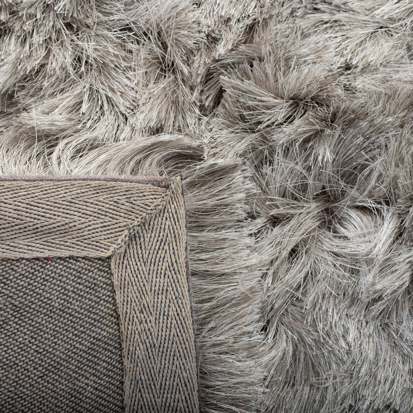 Tapis SAFAVIEH Ocean Shag Marilijn Glam fait main, épaisseur 6,35 cm (2,5 pouces).