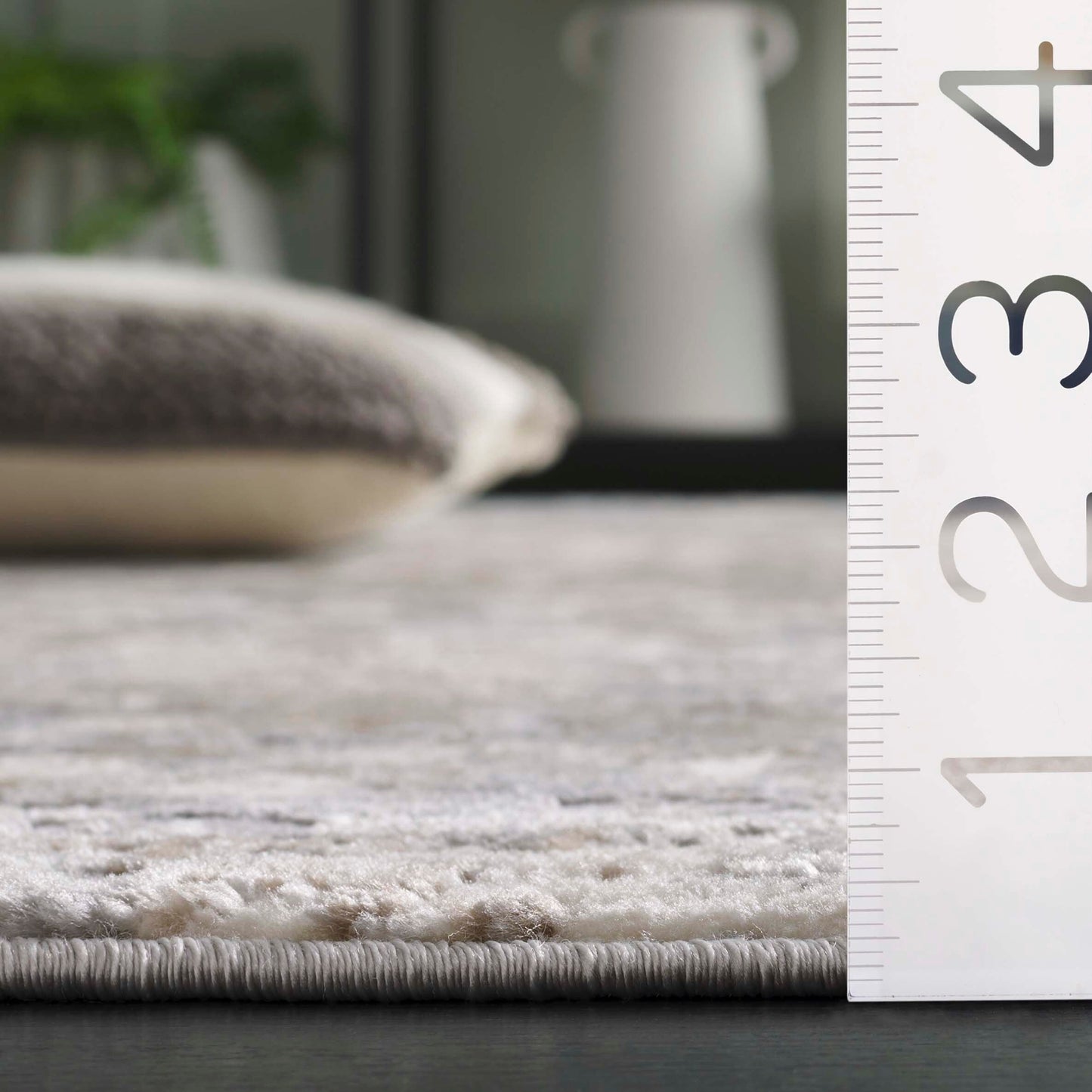 Tapis moderne vieilli SAFAVIEH Lagoon Ettje