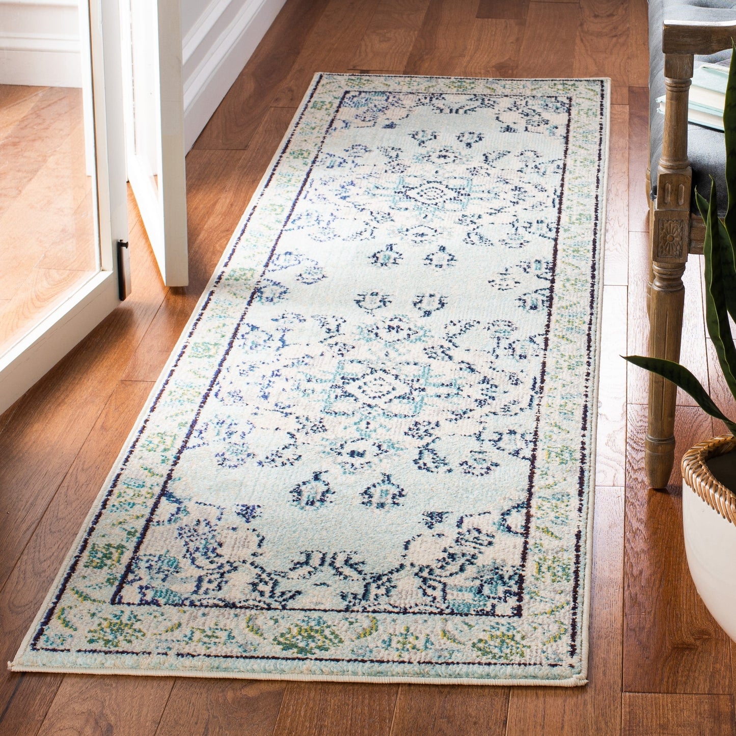 Tapis SAFAVIEH Monaco Océane Boho à médaillon vieilli