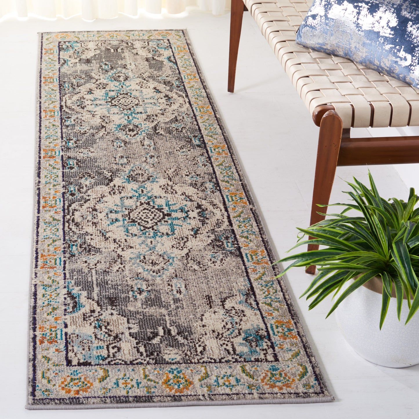 Tapis SAFAVIEH Monaco Océane Boho à médaillon vieilli