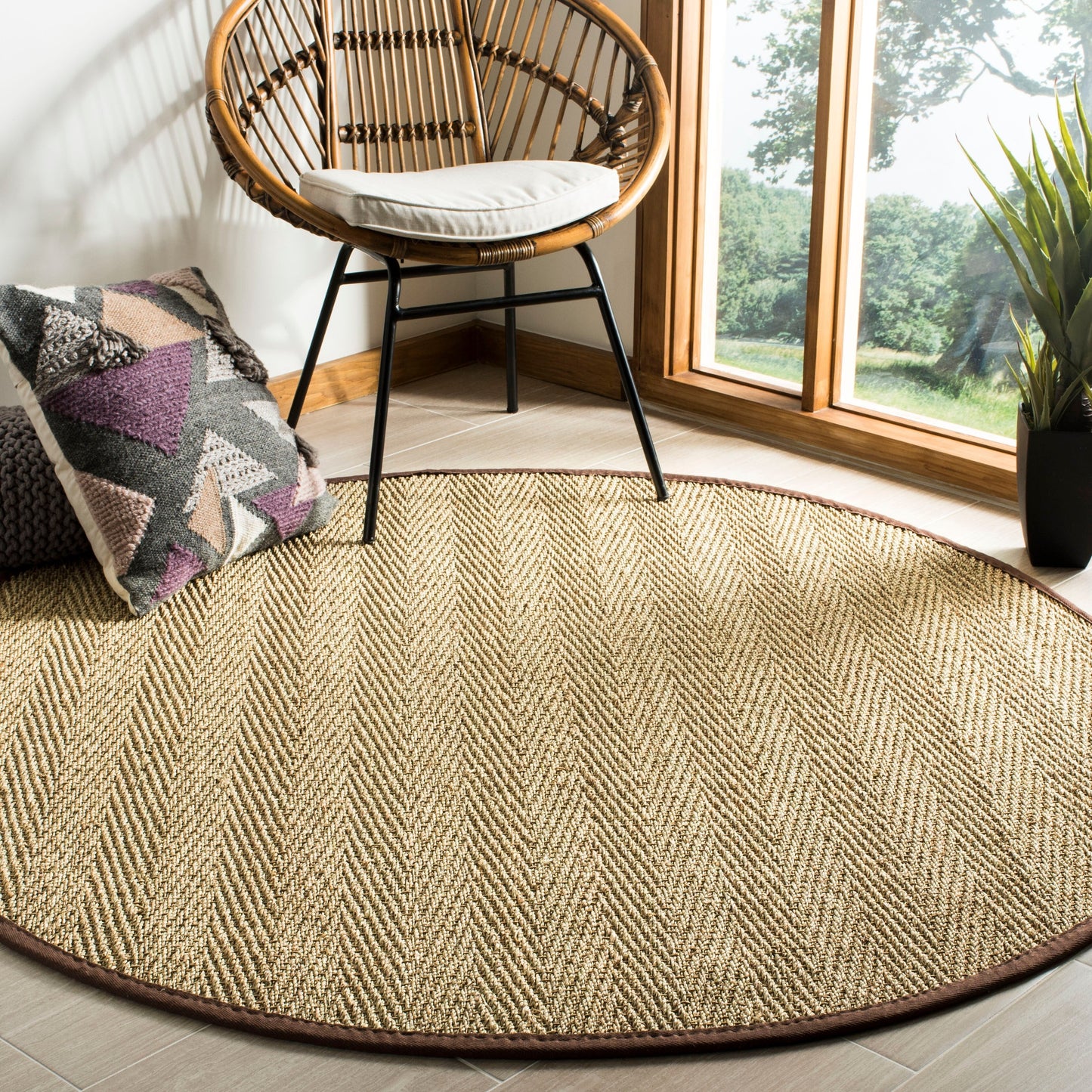 Tapis Trilby en fibres naturelles SAFAVIEH à chevrons en jonc de mer