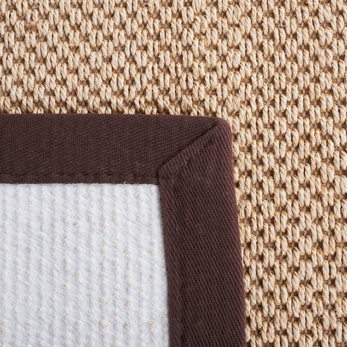 Tapis en sisal SAFAVIEH Venus en fibre naturelle, bordure décontractée